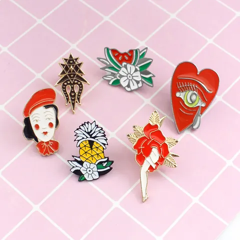 Badge Pin's en Émail Vintage Ensemble Broche Alliage Ananas Pastèque Rose Fleur Cœur Œil Visage pour Sac à Dos Vêtements Décoratif