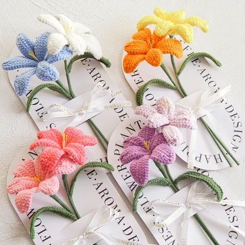 Handgehäkelter Lilienblumenstrauß Handgefertigte Strickgarn Kunstblumen Mit Geschenkkarte Band Für Muttertag Heimdekoration