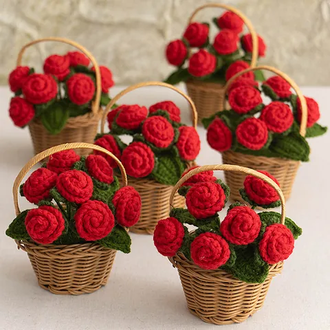 Handmade Crochet Knitted Rose Flower Basket Potted Plant Desktop Ornament Yarn Woven Rose Bouquet For Home Office Decor Gift