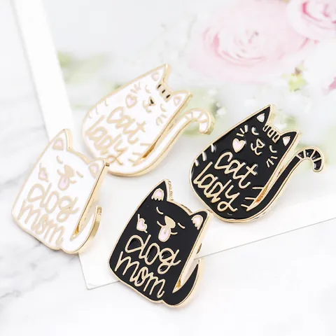 Cute Cartoon Enamel Cat Dog Mom Lady Brooch Pin Alloy Electroplated Animal Badge For Women Backpack Clothes Accessory