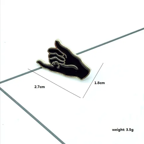 Pinky Promise Hand Gesture Enamel Brooch Alloy Cartoon Pin Badge For Couple Denim Jacket Bag Backpack Decoration Gift