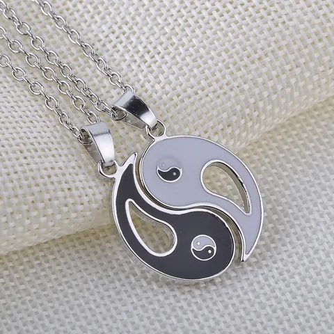 Retro Alloy Yin Yang Tai Chi Pendant Necklace Set Best Friends Couples Matching Puzzle Chain Necklace Jewelry