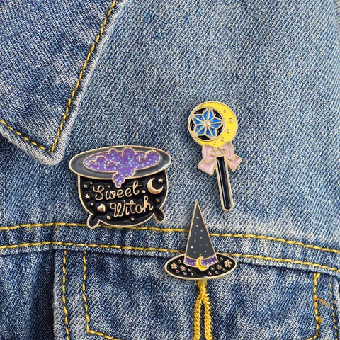 Halloween Sweet Witch Enamel Brooch Pin Set Purple Magic Potion Pot Wizard Hat Moon Wand Alloy Jewelry For Women Bag Backpack Clothing Accessories