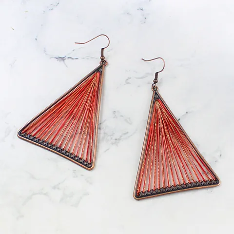 Boho Ethno Dreieck Gewebte Ohrhänger Legierung Vintage Geometrische Satinfaden Ohrringe Für Damen Urlaub Schmuck