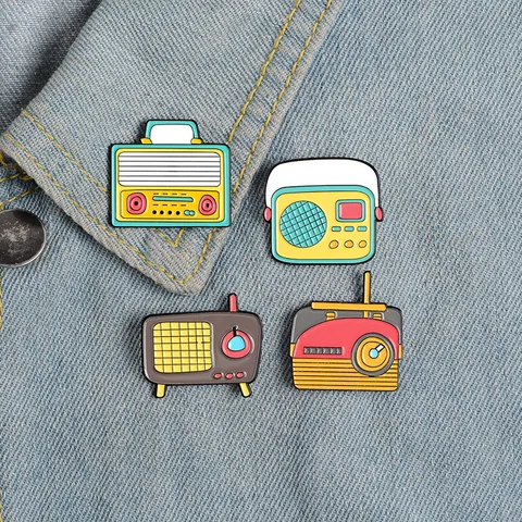 Retro Cartoon Radio Television Shape Enamel Brooch Pin Alloy Metal Badge For Clothing Backpack Jacket Denim Accessory Decor