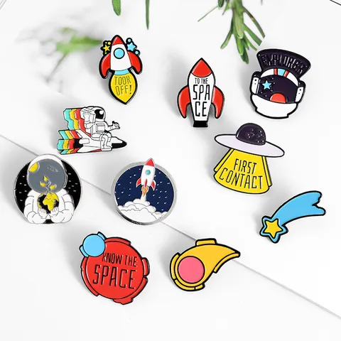 Cartoon Weltraum Astronaut Rakete Emaille Pin Legierung Brosche Abzeichen Für Rucksack Jacke Kleidung Schmuck Geschenk Für Schüler Kinder