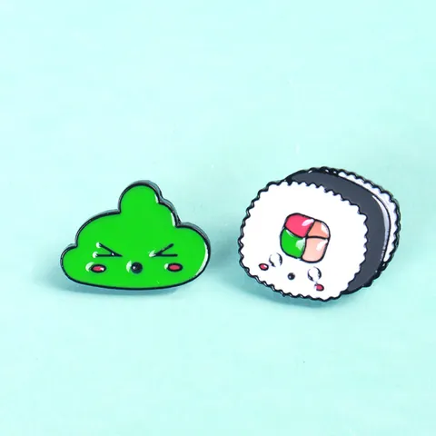 Kawaii Κινουμένων Σχεδίων Καρφίτσα Σμάλτο Wasabi Και Sushi Roll Σήμα Φαγητού Αξεσουάρ Κοσμήματα Από Κράμα Για Ρούχα Τσάντες Σακίδια Γυναίκες