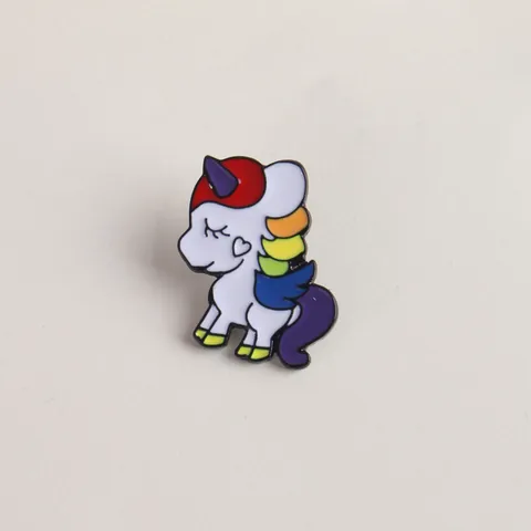 Spilla in Smalto a Forma di Unicorno Colorato Cartone Animato Distintivo Animale in Lega Gioielli Arcobaleno per Borse Vestiti