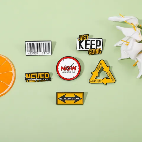 Spilla in Lega Smaltata Con Slogan Motivazionale Never Stop Just Keep Going Gioielli Geometrici Per Decorazione Zaino
