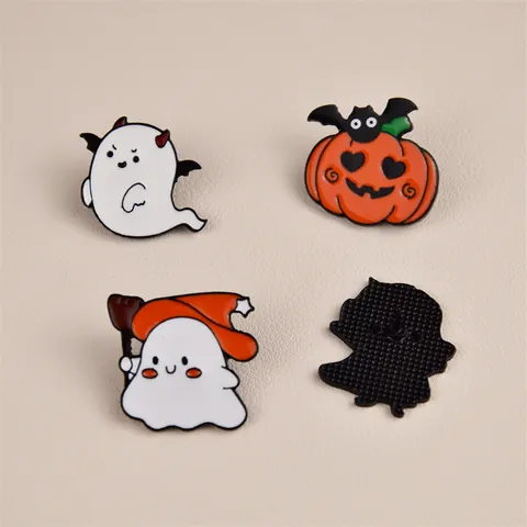 Καρφίτσα Σμάλτου Halloween Χαριτωμένο Κινουμένων Σχεδίων Φάντασμα Κολοκύθα Βρικόλακας Νυχτερίδα Κράμα Για Ρούχα Τσάντα Διακόσμηση Φεστιβάλ Πάρτι Κοσμήματα Δώρο