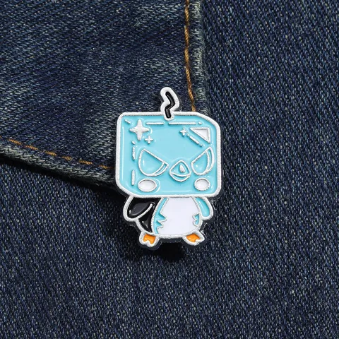 Creative Cartoon TV Head Penguin Enamel Brooch Badge Alloy Animal Pins For Clothes Backpack Decoration Jewelry Accessory