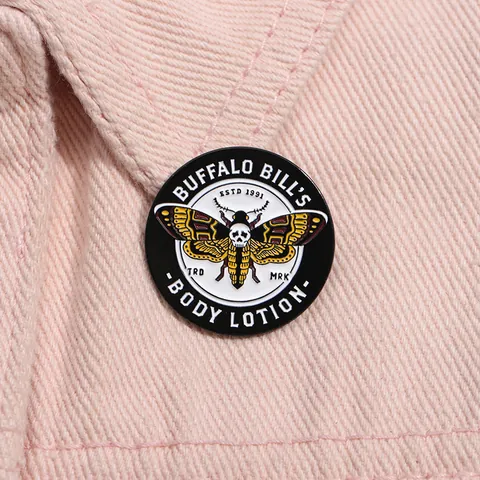 Vintage Totenkopfschwärmer Rund Legierung Emaille Brosche Pin Für Thriller Film Fans Retro Skelett Motte Abzeichen Kleidung Dekor