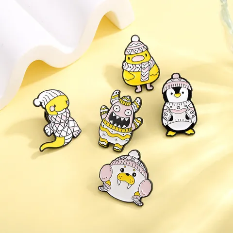 Mignonne Broche en Émail Animale Pingouin Canard Pin Formule Scientifique Citation Motivante Badge de Revers pour Sac à Dos