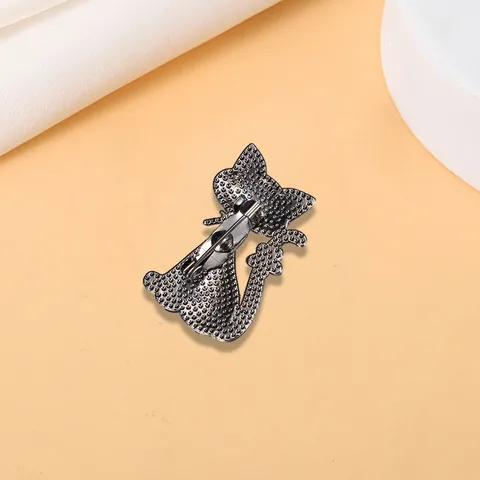 Cartoon Enamel Cat Brooches For Women Cute Painted Animal Lapel Pins Alloy Flower Star Corsage Fashion Clothing Accessories