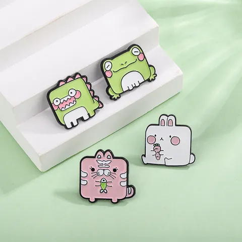 Süße Cartoon Tier Emaille Pin Brosche Zinklegierung Quadratisch Hase Katze Dinosaurier Frosch Abzeichen Schmuck Für Rucksack Kleidung Zubehör