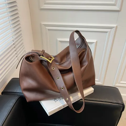 Minimalist PU Leather Tote Bag For Women Large Capacity Hobo Shoulder Bag With Adjustable Wide Strap Casual Commuting Bag