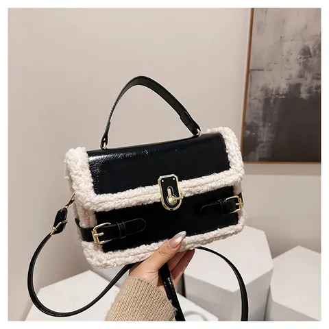 Borsa Baguette da Donna in Pelle PU con Bordo in Finta Lana di Agnello Borsa a Mano Vintage con Serratura Dorata a Tracolla
