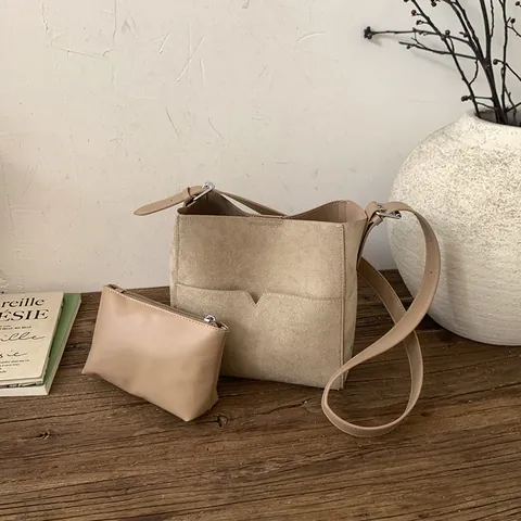 Bolso Bombonera Mujer Retro PU Mate Aspecto Ante Y Neceser Gran Capacidad Bolso de Hombro Minimalista Bolsillo en V