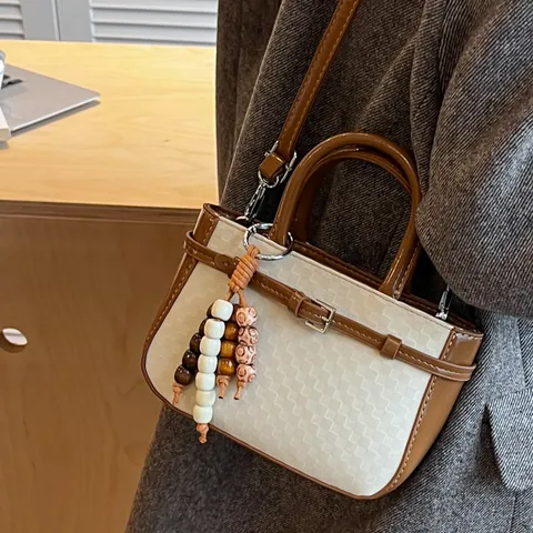 Vintage PU Leder Handtasche Damen Schachbrett Textur Umhängetasche Mit Perlenanhänger Retro Pendler Tasche