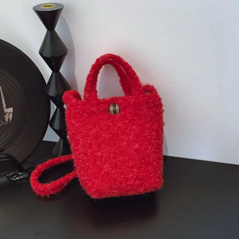Korean Style Plush Faux Lamb Wool Bucket Bag For Women Cute Small Handbag Crossbody Shoulder Bag With Bear Cherry Charm