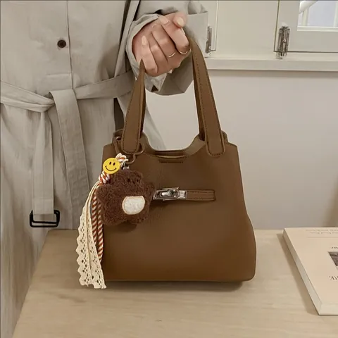 Sac Seau en Cuir PU Grainé Litchi Rétro Vintage pour Femme Fermoir en Métal Sac à Main Sac à Bandoulière Quotidien