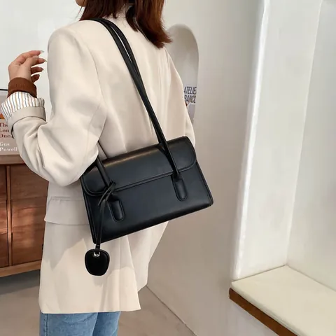 Women Vintage PU Leather Underarm Bag Fashion Solid Color Shoulder Bag For Commuting Versatile Flip Bag With Charm