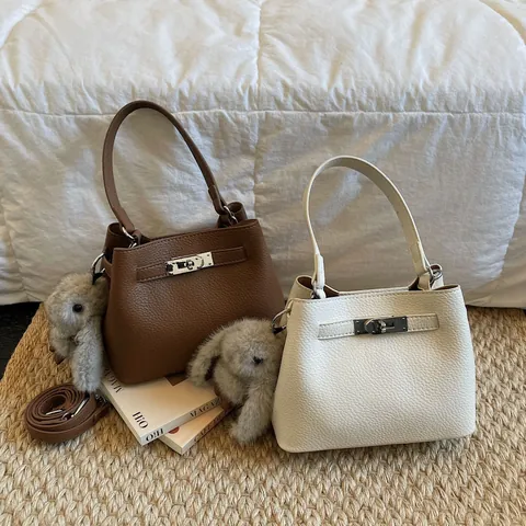 Women Minimalist Litchi Pattern PU Leather Bucket Bag With Metal Lock Detachable Shoulder Strap Daily Commute Handbag Tote