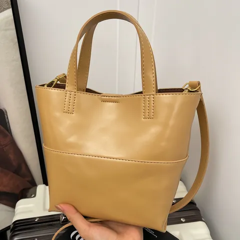 Women's Minimalist PU Leather Tote Bag Commuter Handbag With Adjustable Shoulder Strap Solid Color Crossbody Purse