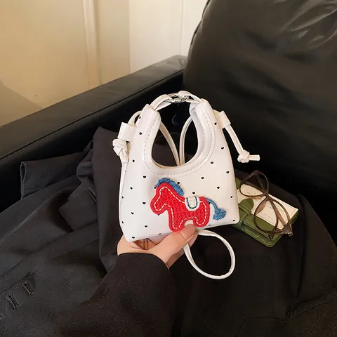 Schattige Mini Hart Print Schoudertas Voor Kinderen Vrouwen Pony Borduurwerk PU Leer Kleine Vierkante Handtas Dagelijkse Tas