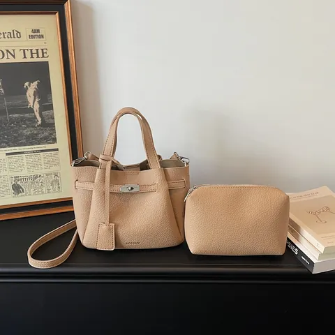 Ensemble Sac Seau et Pochette en Cuir Synthétique Grain de Litchi pour Femmes Sac à Main Urbain Simple avec Bandoulière