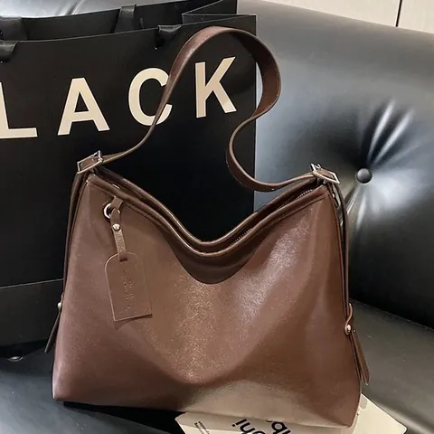 Vintage Large Capacity PU Leather Shoulder Bag For Women Minimalist Solid Color Tote Hobo Bag For Daily Commute Office