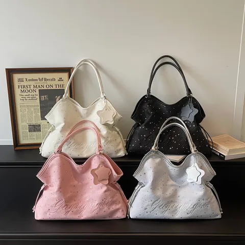 Borsa Tote da Donna Grande Capacità in Pelle PU con Stampa a Stelle Borsa a Spalla Ricamata con Pendente a Stella
