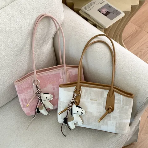 Women Minimalist PU Leather Geometric Pattern Tote Bag Large Capacity Shoulder Underarm Bag With Pony Pendant For Daily Work