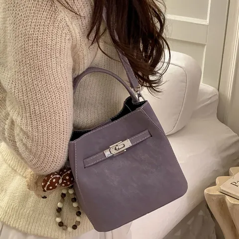 Sac Seau En Cuir PU Pour Femmes Et Pochette Texture Litchi Sac À Main Avec Fermoir Tournant En Métal Bandoulière Style Rétro