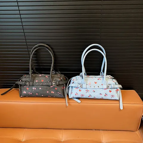 Vintage Floral Denim Boston Bag For Women Red Rose Print Shoulder Bag With Metal Buckle Belt Large Capacity Top Handle Purse