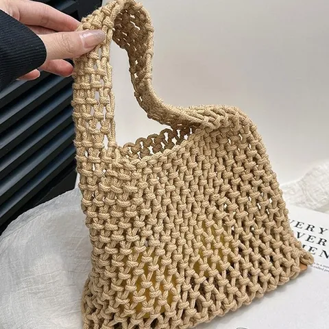 Women Handmade Woven Hollow Mesh Tote Bag Cotton Rope Tassel Summer Beach Holiday Wrist Shoulder Bag Casual Fashion Handbag