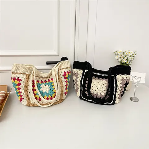 Knitted Granny Square Tote Bag Vintage Large Capacity Crochet Shoulder Bag Retro Vacation Style Multicolor Women Handbag