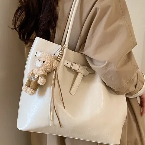 Women Large Capacity PU Leather Tote Bag With Plush Bear Charm Retro Buckle Commute Shoulder Bag For Travel Daily Work