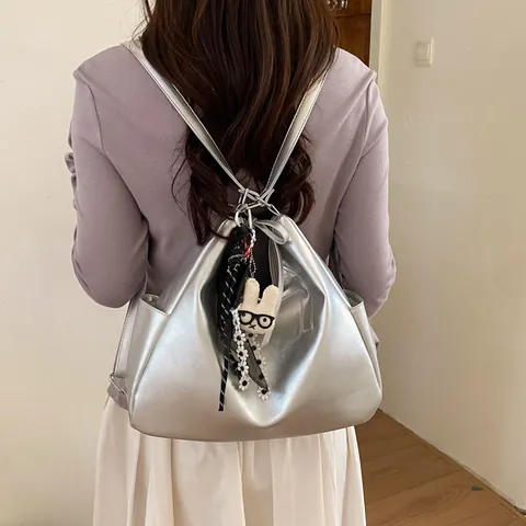 Women Retro Large Capacity PU Leather Tote Bag With Contrast Stitching Rabbit Charm Shoulder Bag For Daily Commute Hobo Bag