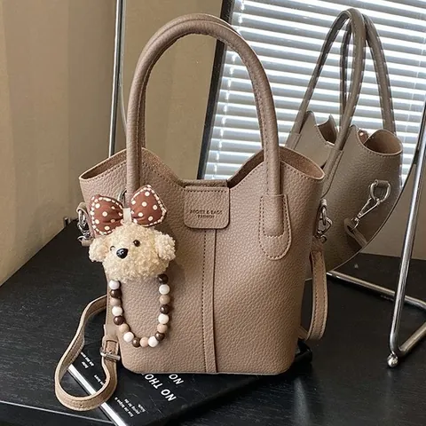 Women PU Leather Lychee Texture Bucket Bag Casual Handbag Crossbody Bag With Cute Teddy Bear Charm And Beaded Chain Top Handle Bag