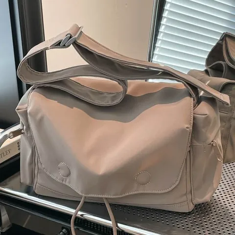 Damen Casual Leinwand Nylon Messenger Tasche Große Kapazität Breiter Verstellbarer Gurt Umhängetasche Für Tägliches Pendeln Reise