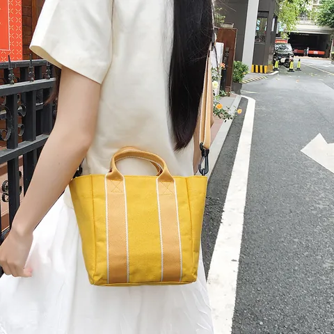 Women's Casual Contrast Color Canvas Bucket Bag Striped Sunflower Embroidery Tote Bag With Adjustable Shoulder Strap Handbag