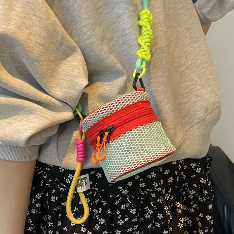 Mini Netzgewebe Patchwork Umhängetasche Für Damen Trendy Buntes Seil Gurt Kleine Tasche Für Kopfhörer Lippenstift