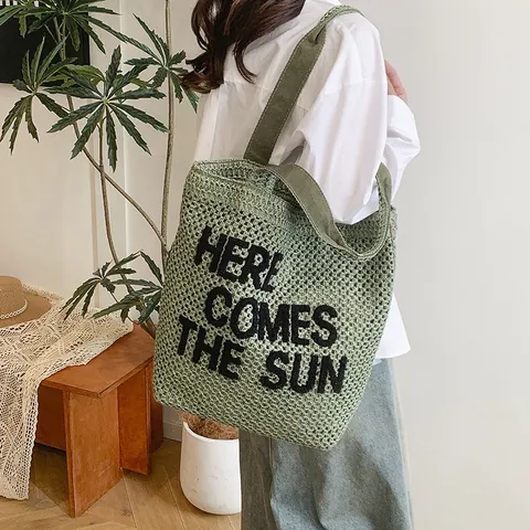 Women Large Capacity Woven Straw Tote Bag With Here Comes The Sun Slogan Casual Beach Shoulder Handbag For Vacation Summer