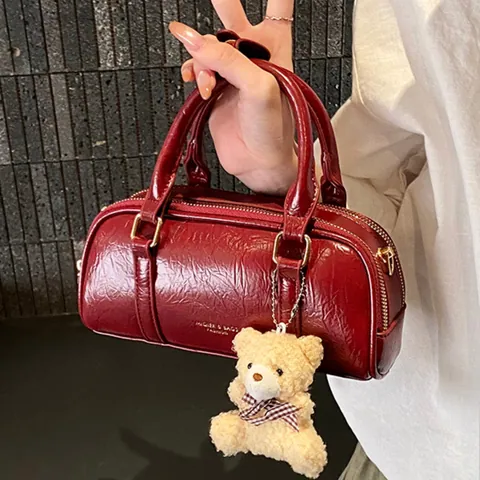Niche Women Pleated PU Leather Boston Bag Small Cylindrical Handbag With Teddy Bear Pendant Casual Shoulder Crossbody Bag