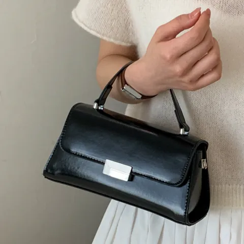 Dames Minimalistische PU Leren Handtas Met Zilveren Metalen Slot Stijlvolle Schouder Crossbodytas Voor Dagelijks Gebruik
