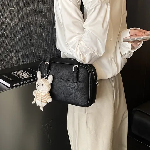Women's Korean Style Pebbled PU Leather Shoulder Bag Minimalist Crossbody Bag With Cute Plush Bunny Pendant Commuter Square Handbag