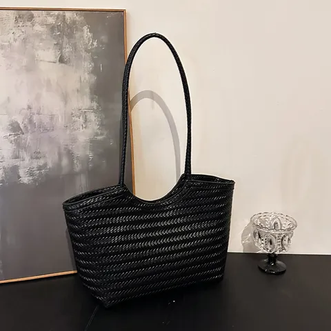 Women Woven PU Leather Tote Bag Large Capacity Chevron Pattern Shoulder Handbag With Magnetic Closure Office Lady Commuter Bag