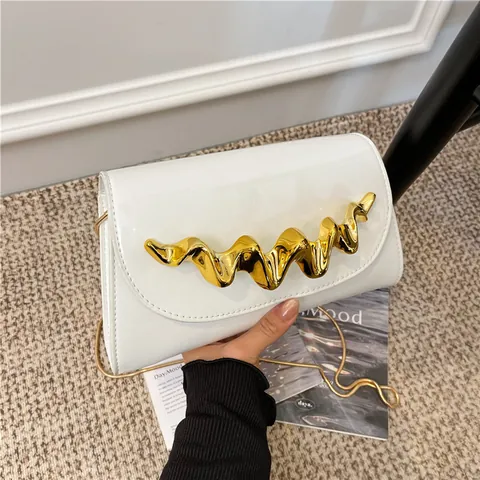 Elegant Women Patent Leather Evening Bag With Wave Metal Decor Luxury Chain Shoulder Crossbody Box Clutch For Banquet Party