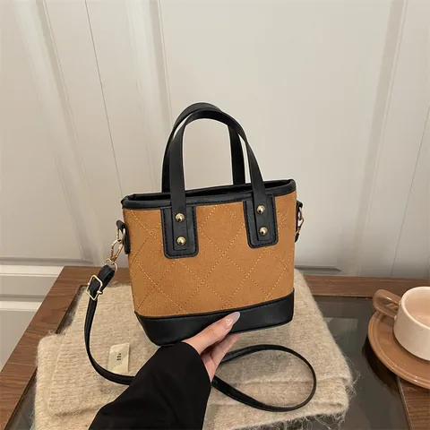 Vintage Quilted Faux Suede Bucket Bag For Women Retro Faux Leather Patchwork Tote Handbag Gold Rivet Crossbody Shoulder Bag